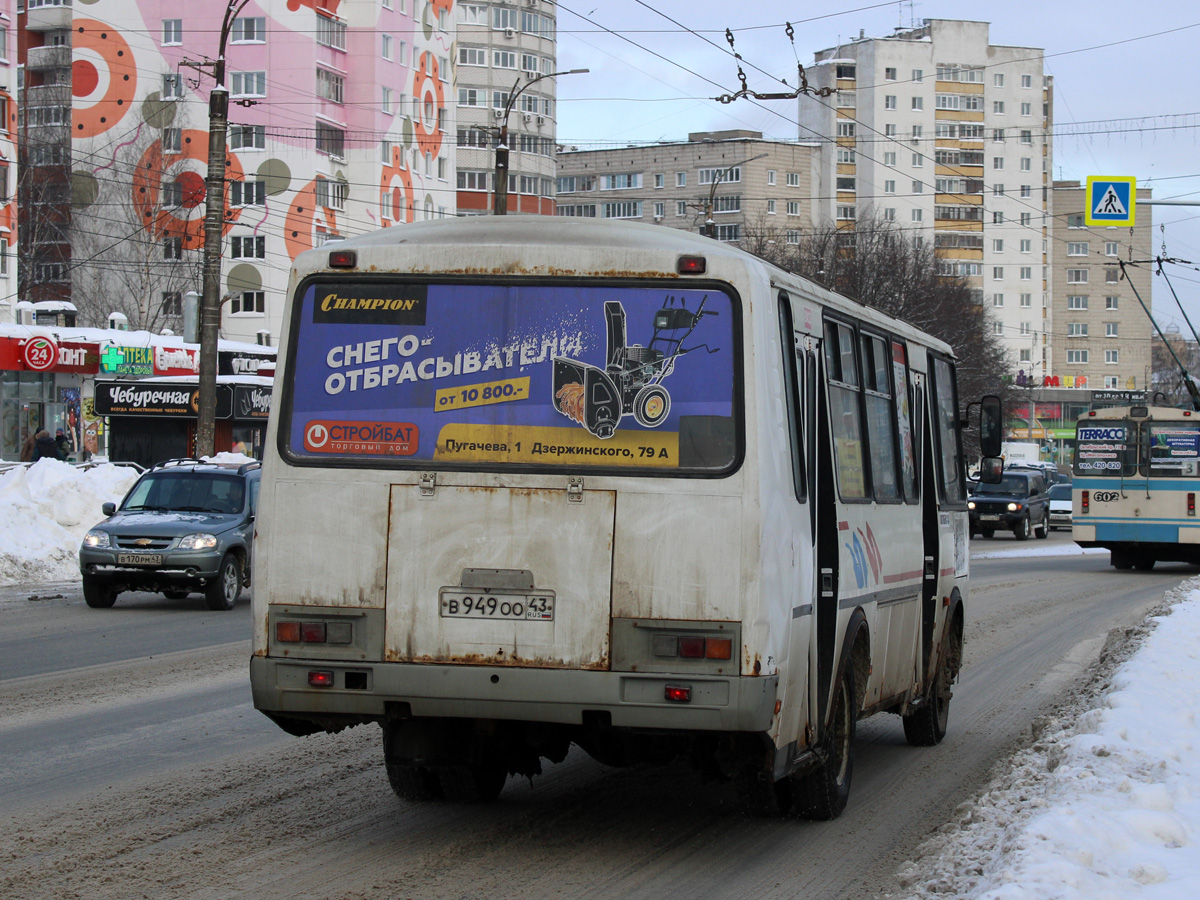 Кировская область, ПАЗ-4234 № В 949 ОО 43