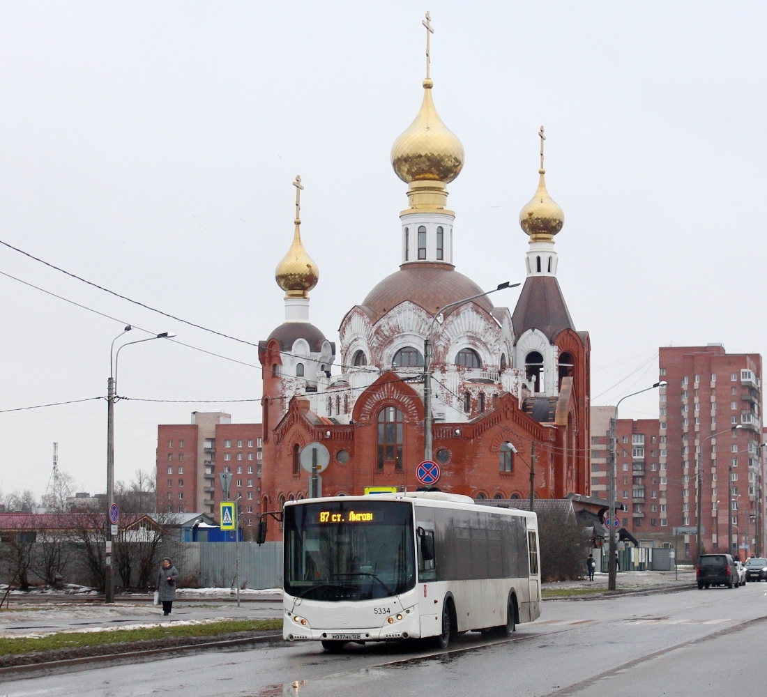 Sankt Petersburg, Volgabus-5270.05 Nr. 5334