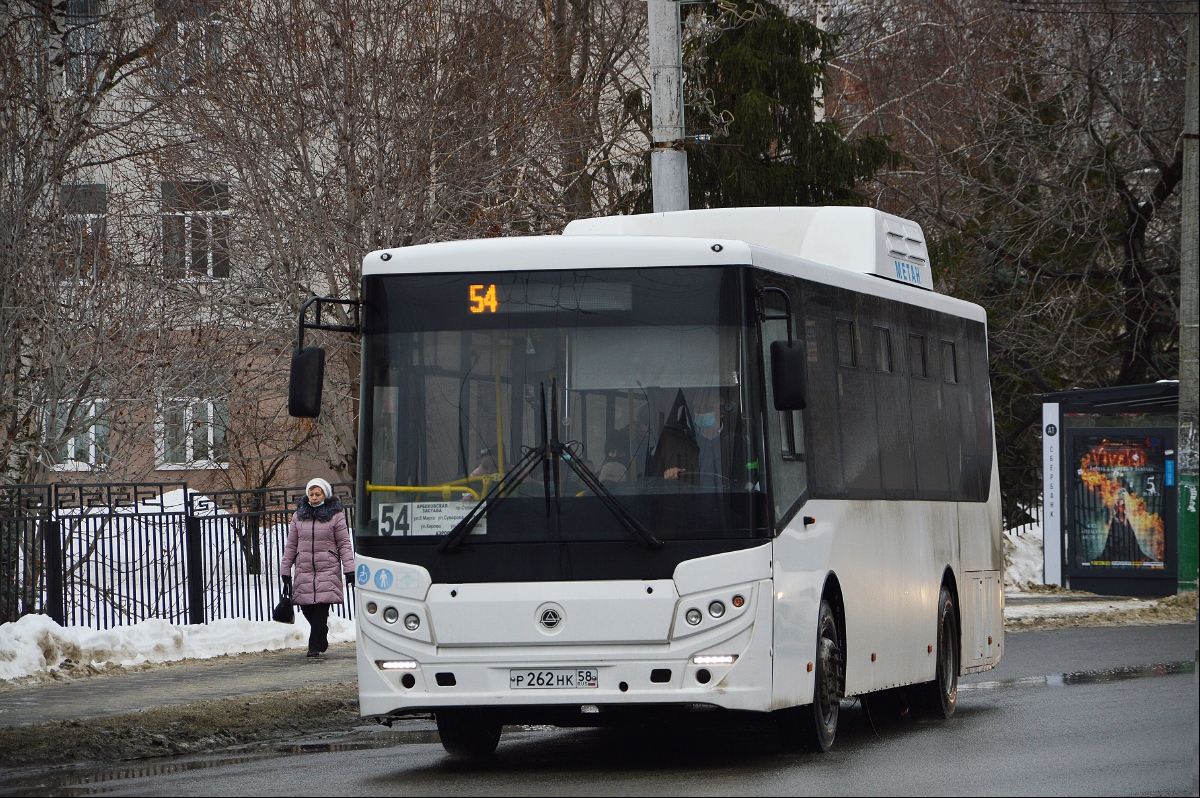 Пензенская область, КАвЗ-4270-70 № Р 262 НК 58