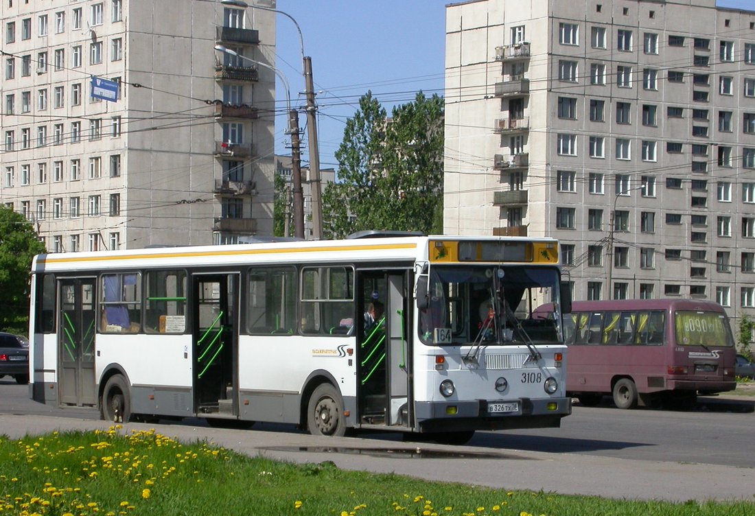 Szentpétervár, LiAZ-5256.25 sz.: 3108