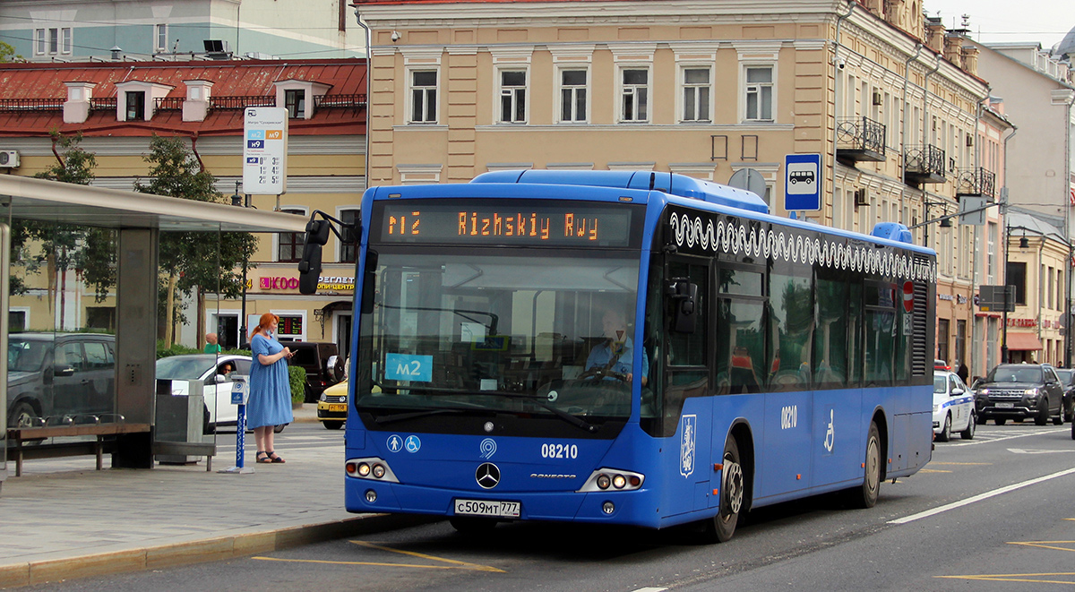 Moszkva, Mercedes-Benz Conecto II sz.: 08210