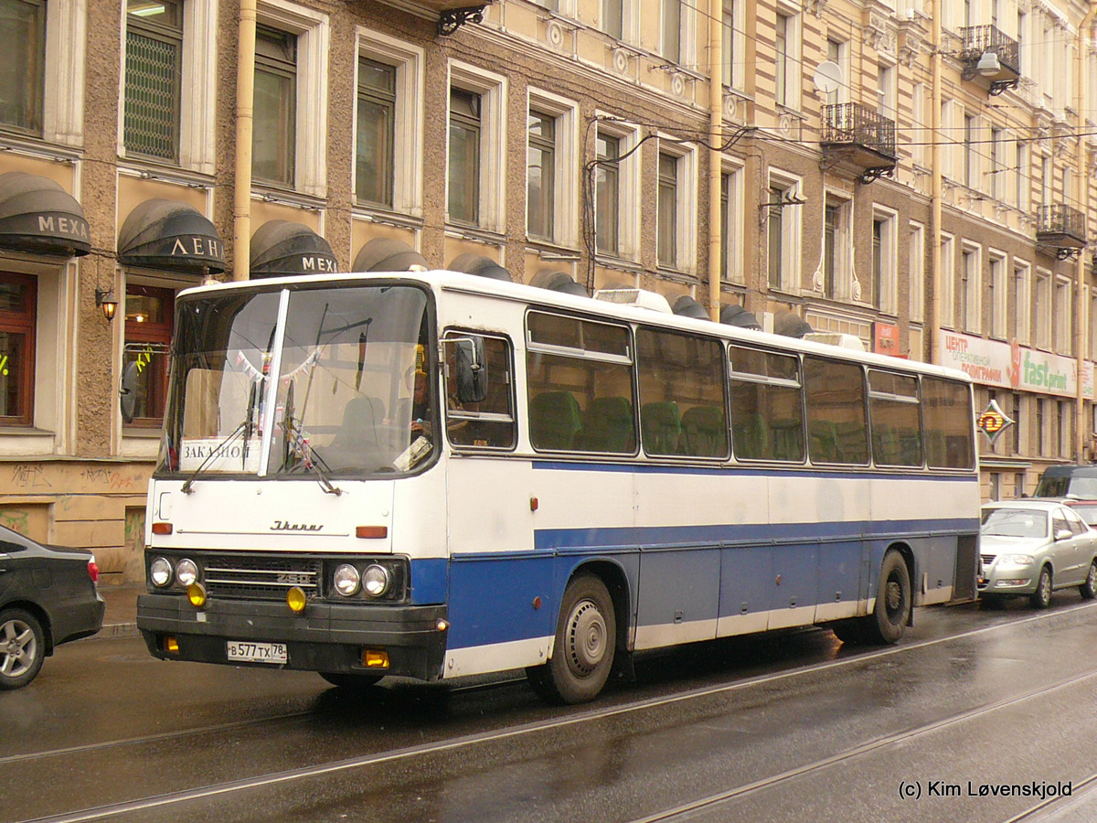 Sankt Petersburg, Ikarus 250.95 Nr 251